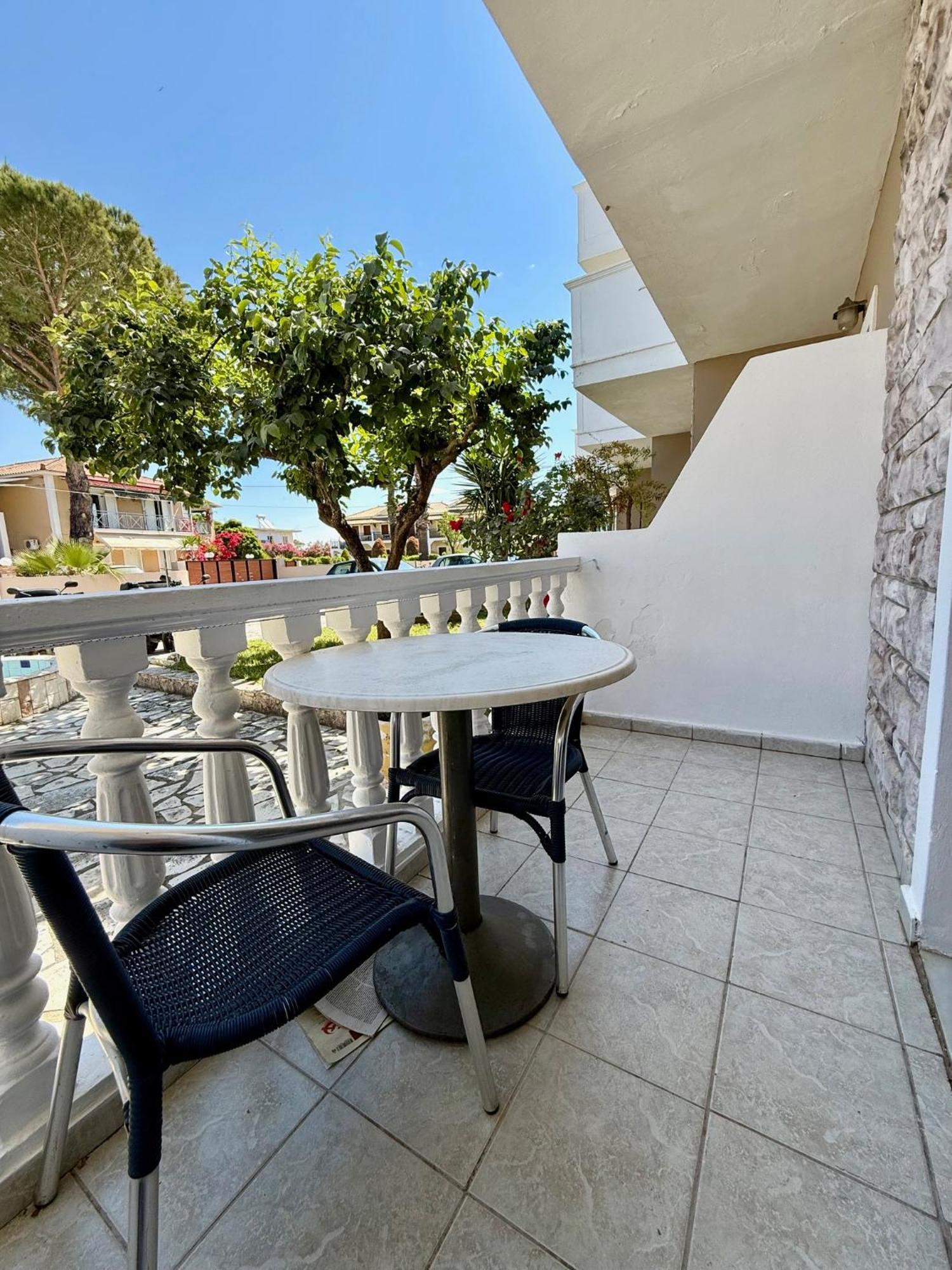 Paradise Apartments Laganas Esterno foto